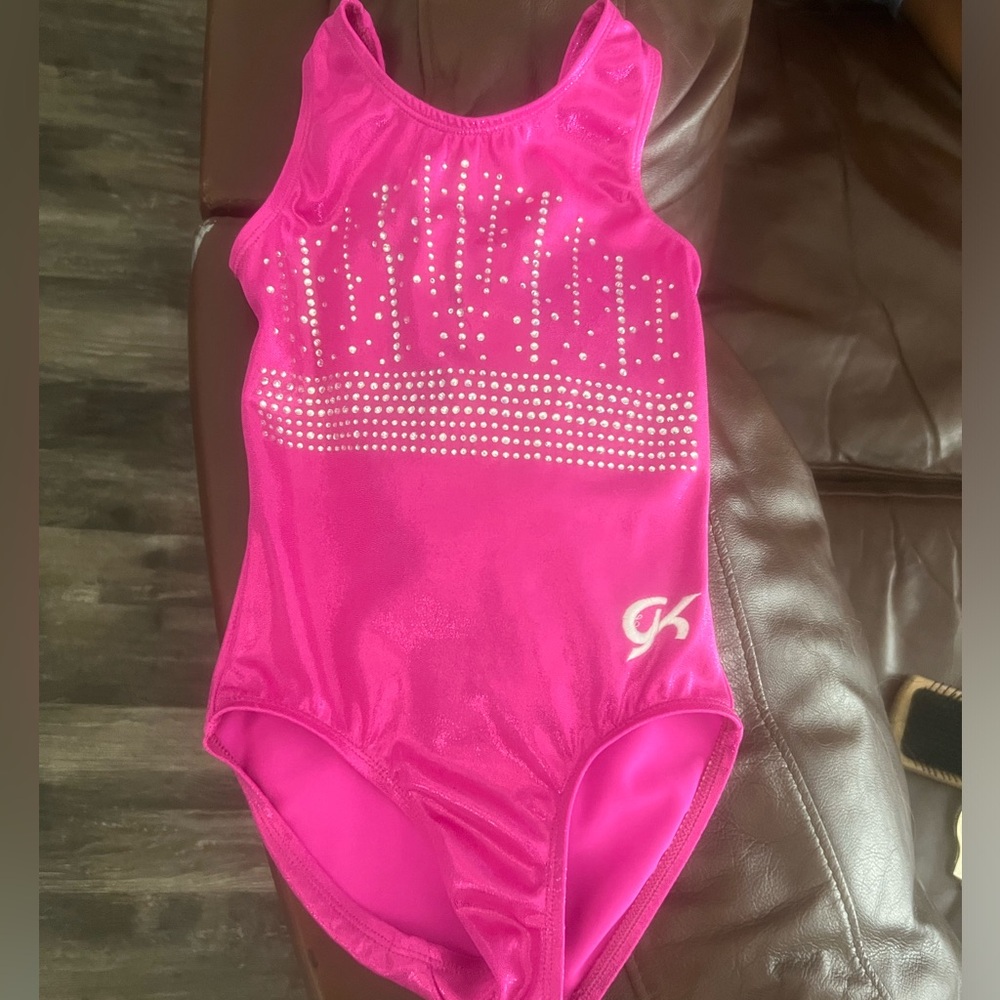 Girls XS GK competition leotard, excellent condition.
